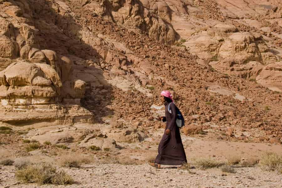 Ab Aqaba: Wadi Rum Jeep Tour mit Abholung vom Hotel und Getränken. Foto: GetYourGuide Ab Aqaba: Wadi Rum Jeep Tour mit Abholung vom Hotel und Getränken. Foto: GetYourGuide