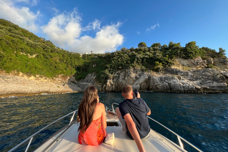 Desde Sorrento: Excursión privada en barco al atardecer