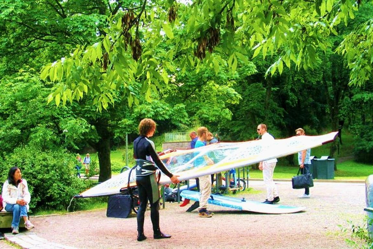 Stockholm: Urban Windsurfing Experience with Instructor