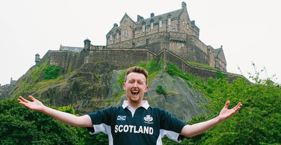 Edinburgh: Edinburgh Castle Tickets & Tour with Kilted Guide