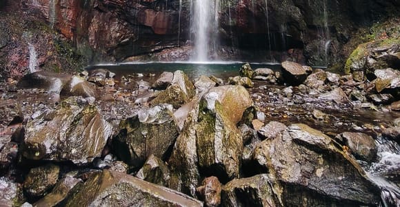 Madeira: 25 Fontes & Risco Guided Hike in Rabaçal
