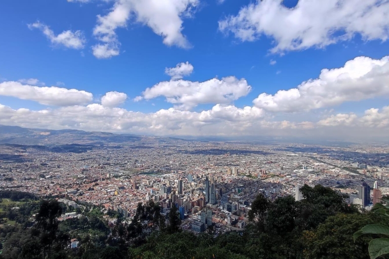 Bogota: All-In-One Private City Tour Standard Option