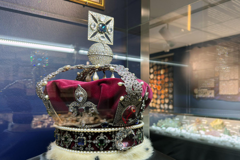 Day ticket to exhibitions in the Snow Castle area