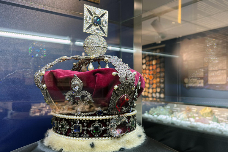 Day ticket to exhibitions in the Snow Castle area