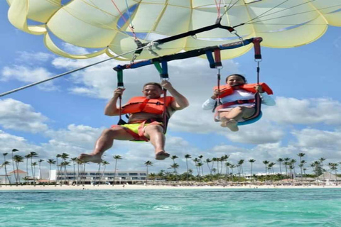 بونتا كانا: مغامرة خاصة في الطيران الشراعي مع خدمة النقل