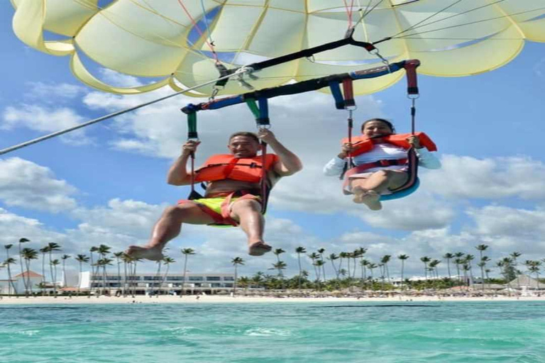 بونتا كانا: مغامرة خاصة في الطيران الشراعي مع خدمة النقل