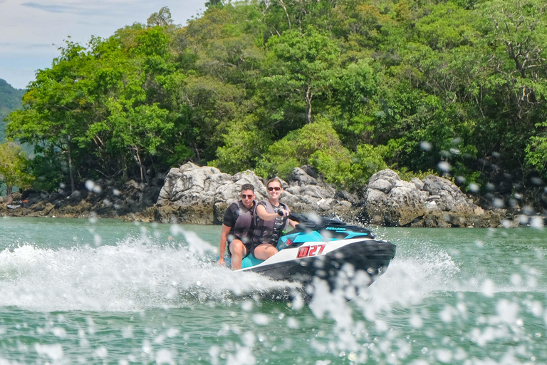 Langkawi: Jet Ski Tour Eilandhoppen Dayang BuntingLangkawi: Jetskitocht Dayang Bunting