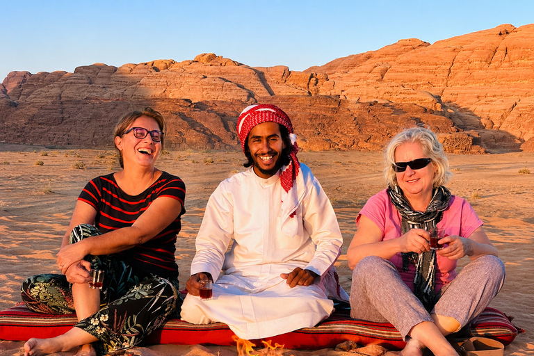 Canyons & Red Sand: 2-Hour Wadi Rum Private Jeep Tour