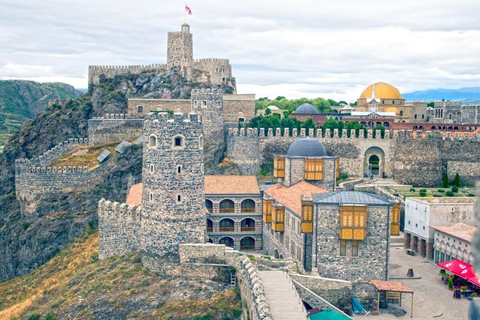 Vanuit Tbilisi: Vardzia, Rabati en Borjomi Tour