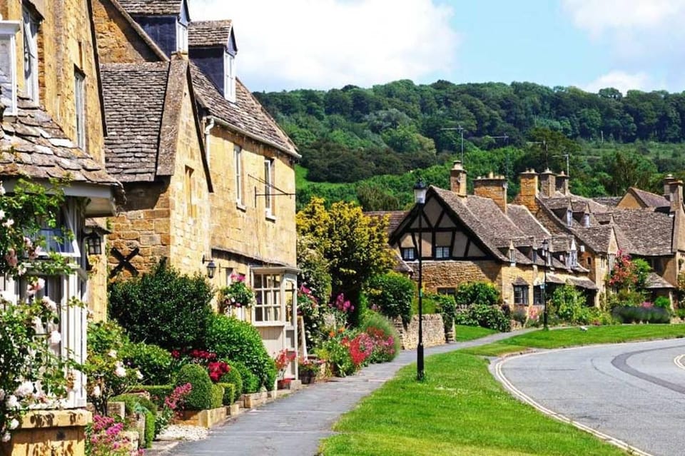 Cotswolds e Blenheim Palace con pranzo al pub opzionale - Housity