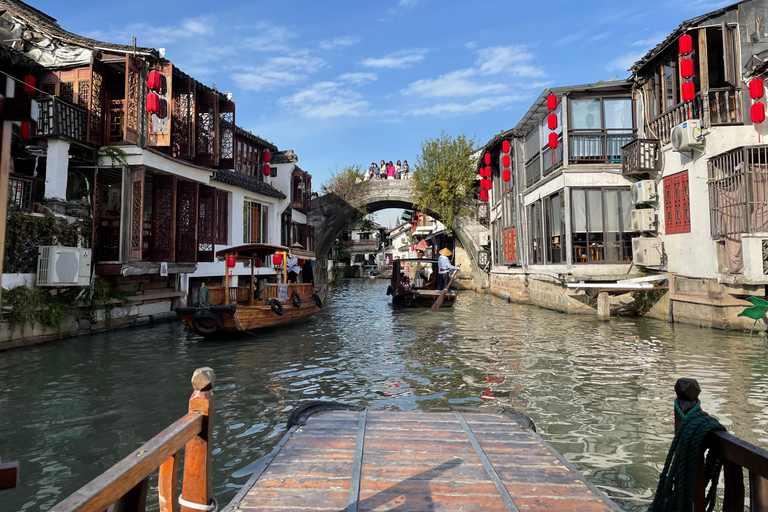 Shanghai: Zhujiajiao Water Town Half Day Tour