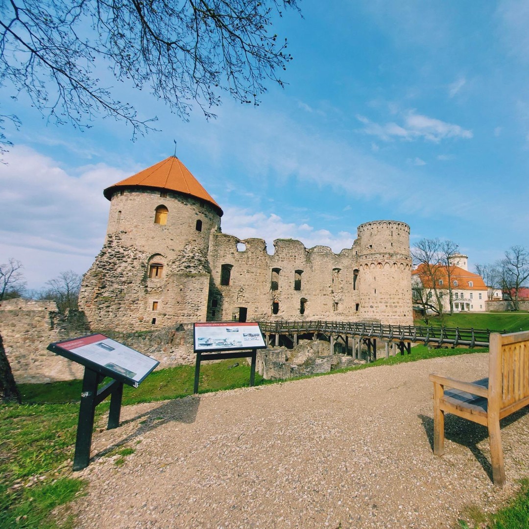 Explore the Baltics: Riga- Tallinn / Tallinn - Riga Daytrip | GetYourGuide