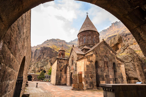 Private tour: Garni, Symphony of stones, Geghard, Khor Virap Garni, Symphony of stones, Geghard, Khor Virap