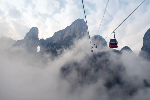 Ascend Tianmen & Paint Zhangjiajie Tour Tianmen Mountain – Private Guided