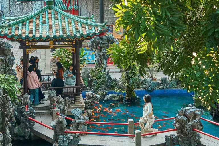 Guangzhou:Ancestral Temple Entry Ticket with Lion Dance Show