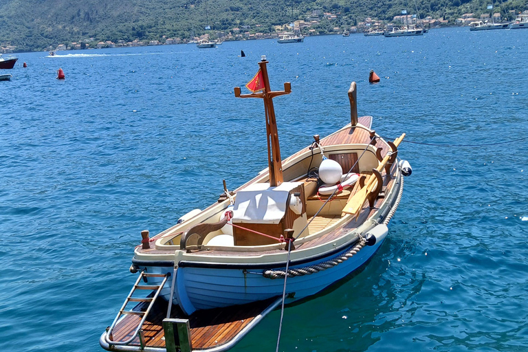 From Bar: Kotor Cable Car, Old Town & Sveti Stefan Tour