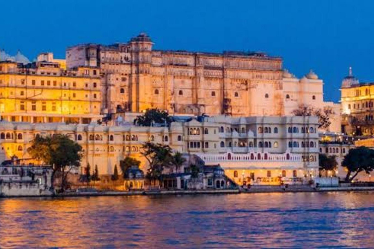 From Jaipur: 2 Days Overnight Tour Of Udaipur Sightseeing Ac Car, Tour Guide, Entry Tickets, Boat Ride & 3-Star Hotel