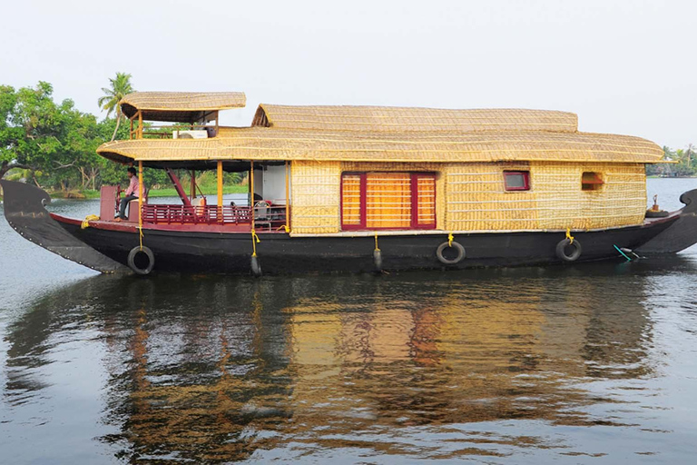 Au départ de Cochin : Visite privée de 4 jours à Munnar et Alleppey