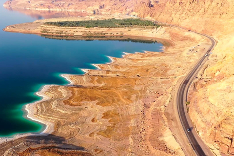 au départ d&#039;Amman : Excursion privée de 2 jours à Petra, Wadi Rum et la Mer Morte