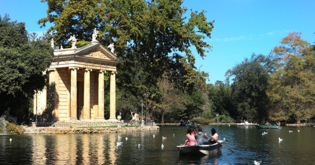 ROME Lake tour by rowing boat Villa and aperitif Casina Lago