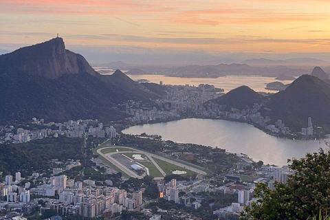 Rio de Janeiro: Two Brothers Hill Sunrise/Sunset Hike Rio de Janeiro: Two Brothers Hill Guided Sunrise Hike