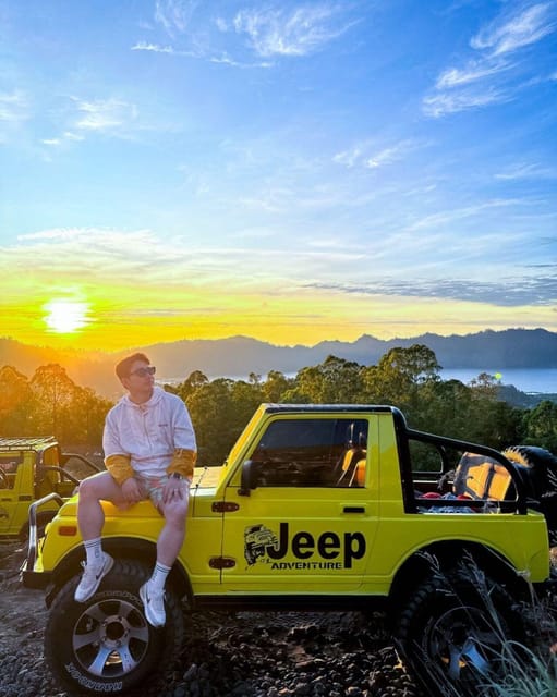 Bali Amanecer en jeep en el Monte Batur con excursión a manantiales