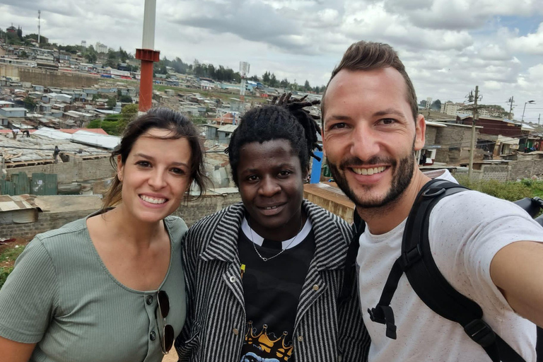 Tour di Kibera con donazione e restituzione