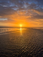Bahía de Mont Saint-Michel, atardecer hasta la noche oscura - Housity