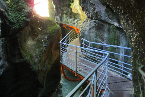 Tages-Tour von Genf in die französischen Alpen nach Annecy und zu versteckten JuwelenTages-Tour in die französischen Alpen von Genf nach Annecy und zu versteckten Juwelen