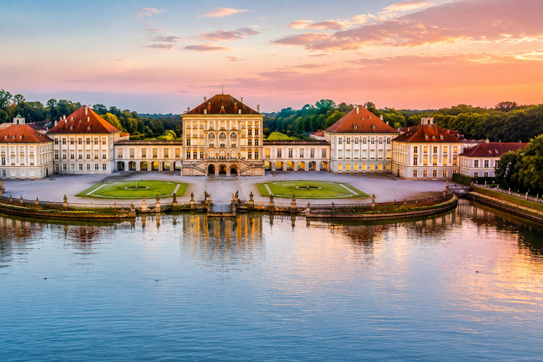 Munich: Private City Tour with BMW Museum and Nymphenburg