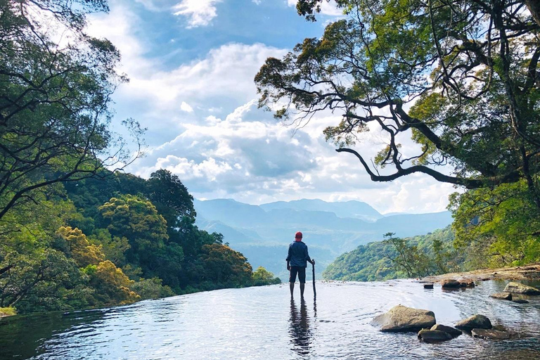 Kandy: Knuckles Mountain Range 2-Day Trekking Tour