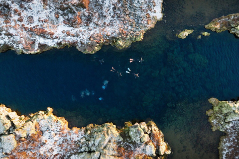 Reykjavík: Silfra-sprickan Snorkling mellan två kontinenterMöte vid Thingvellir nationalpark