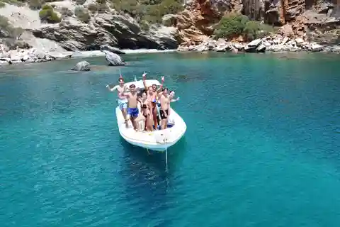 Private Daily Cruise & Snorkeling Petalioi Marmari
