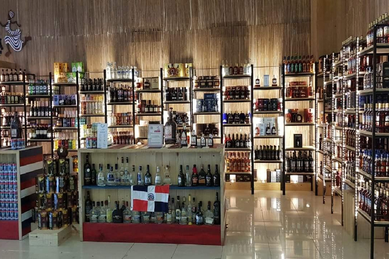 Punta Cana: Shopping Tour with Tastings and Pickup