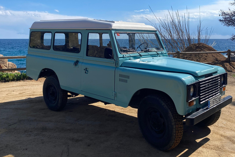 Lloret de Mar: Guided Sightseeing Tour in a 4x4 Vehicle