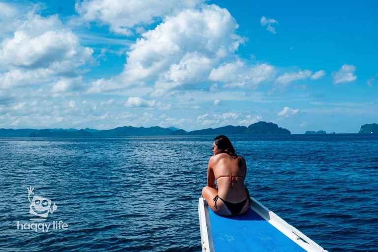 Boracay Private Island Hopping with Fishing & Island Explore Sunset Island Hopping with Fishing (4-7 Pax)