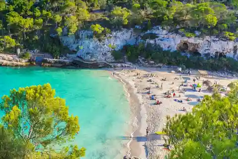 Cala Llombards o Cala Santany & Es Pontas Snorkel and SUP