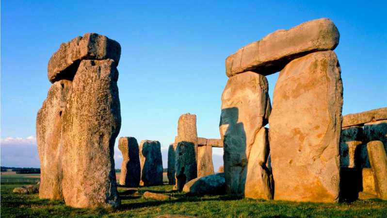 Londýn: Hrad Windsor, Stonehenge a Bath Celodenná prehliadka