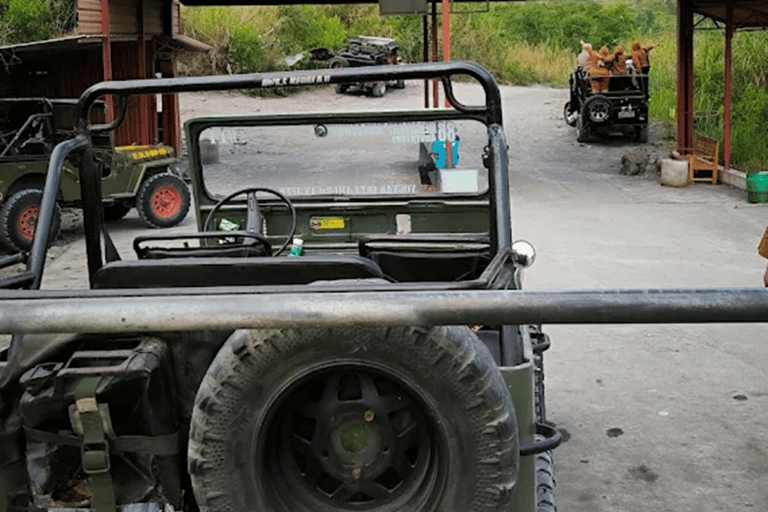 Yogyakarta: Merapi-Sonnenaufgang und Pindul-Höhlen-Tubing