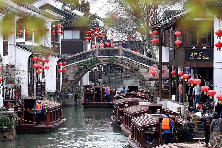 Suzhou: Lingering Garden & Zhouzhuang Water Town Day Tour