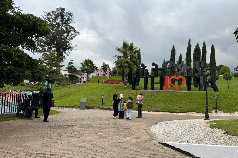 Addis Ababa: Heights, Heritage & Market Life Tour