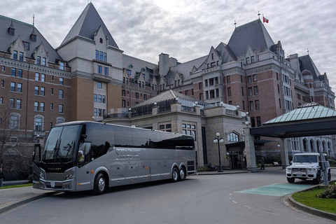 From Vancouver: Victoria Tour with Ferry & Butchart Gardens