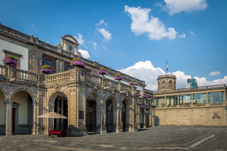 CDMX : Visite exclusive du château de Chapultepec, accès en dehors des heures d'ouvertureVisite guidée en espagnol