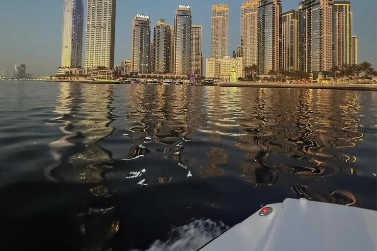 Dubai: Self-Drive Boat Tour in Creek Harbour - 5 Pax Dubai: Self-Drive Boat Experience in Creek Harbour - 5 Pax