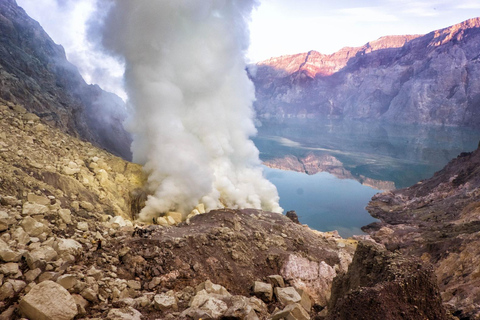 Natural Wonders at Ijen Crater: Adventure Climbing
