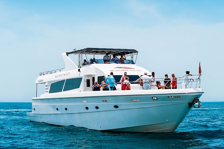 Dubai Marina: Yacht Tour with Breakfast or BBQ 2-Hour Cruise with BBQ Lunch