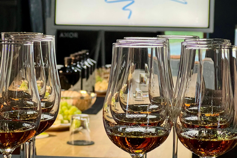 Dresden: Whisky Tasting Experience with Expert Guidance