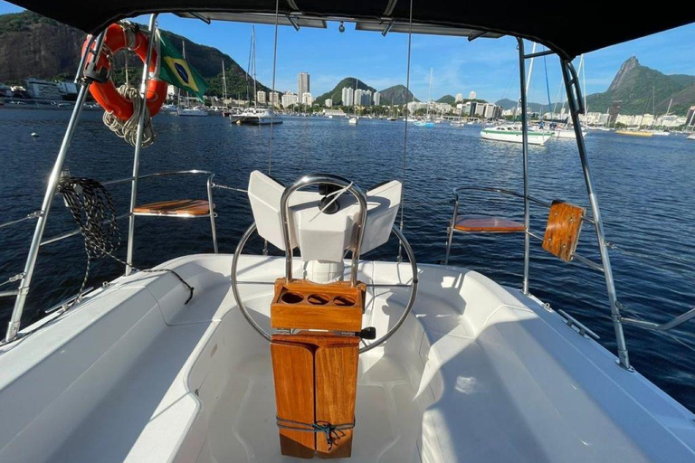Rio de Janeiro: Private sailing experience in the Marvelous City!