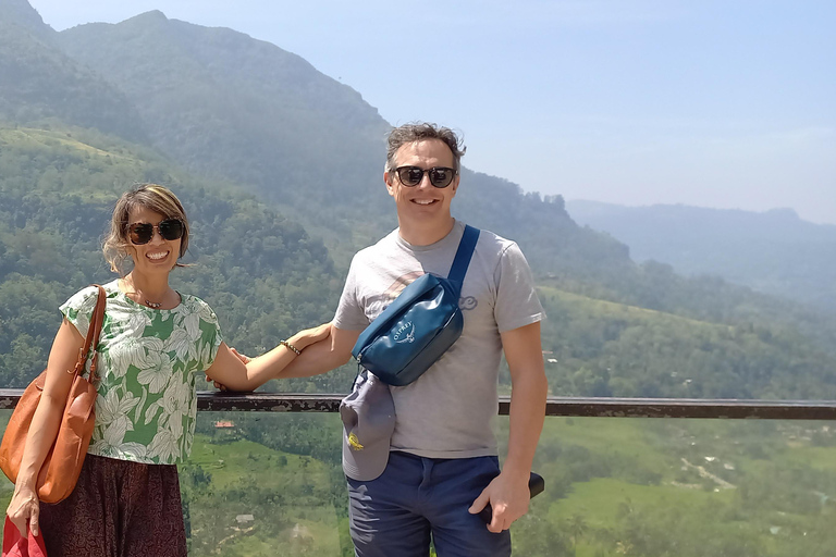 Trasporto da Kandy a Nuwara Eliya con Janaka