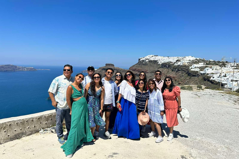 Santorini: Sightseeingtour in kleiner Gruppe mit einem ortskundigen Guide